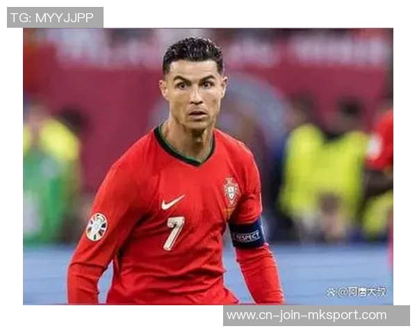 C罗:或许未来我会再承受一次采访,好好谈谈我对足球的观点 C罗:或许未来我会再承受一次采访,好好谈谈我对足球的观点